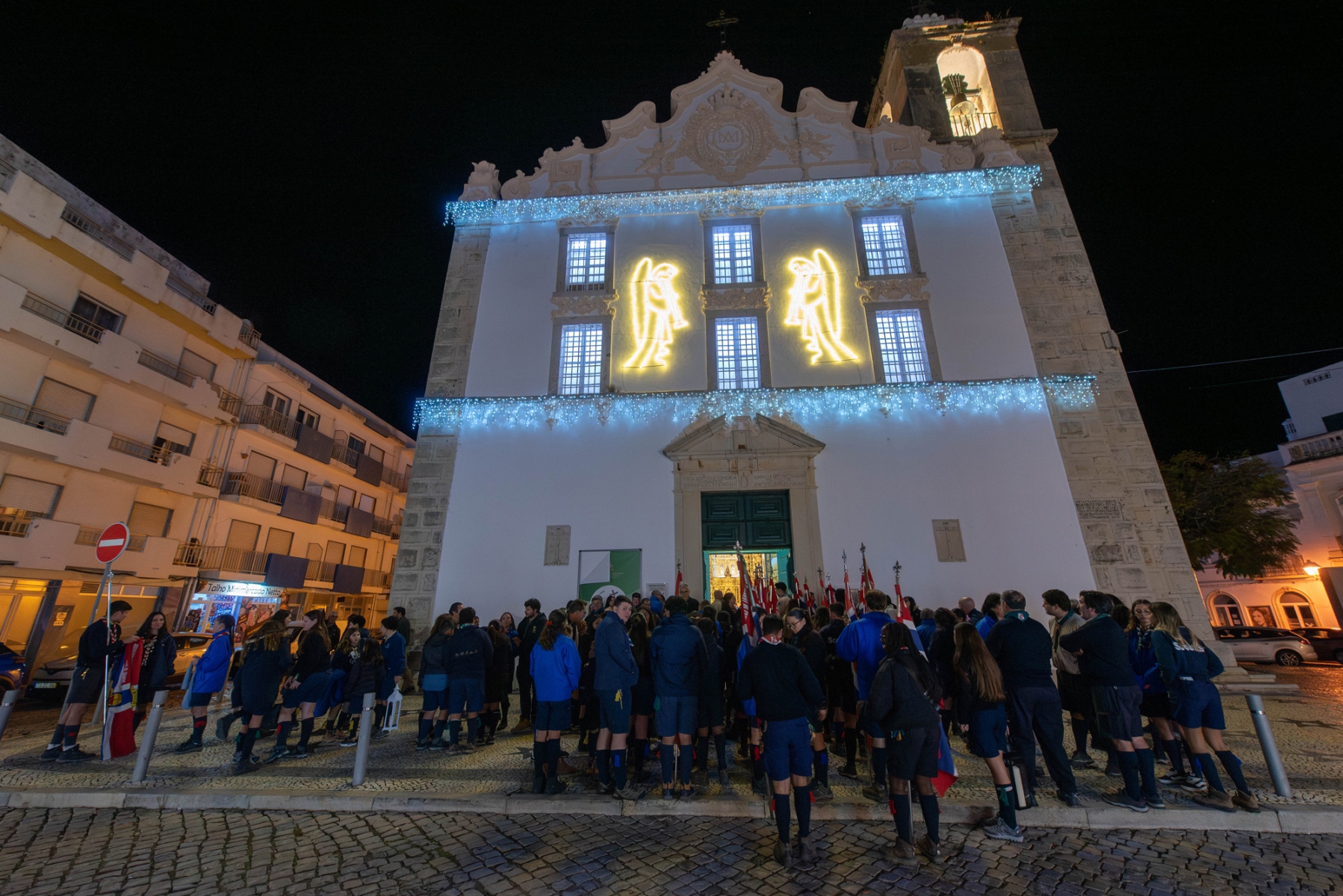 7_10_milhoes_estrelas_luz_paz_belem_2025