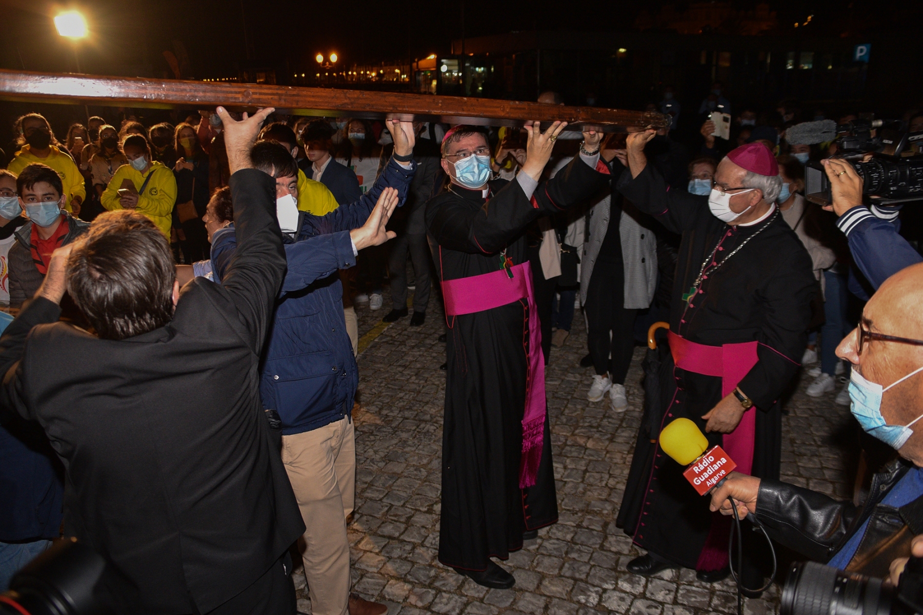 Chegada_simbolos_jmj_vrsa-19