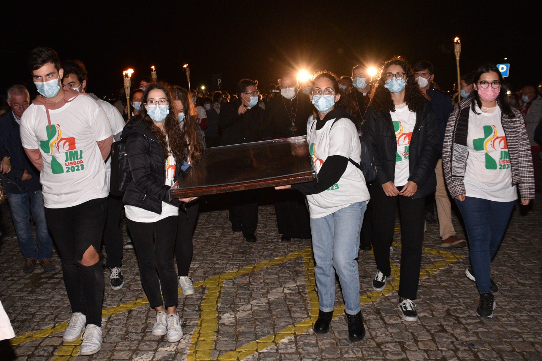 Chegada_simbolos_jmj_vrsa-20