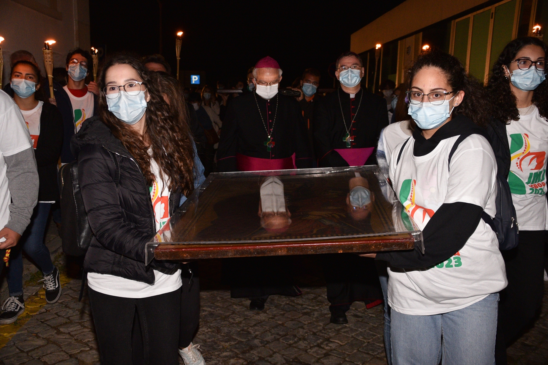 Chegada_simbolos_jmj_vrsa-22