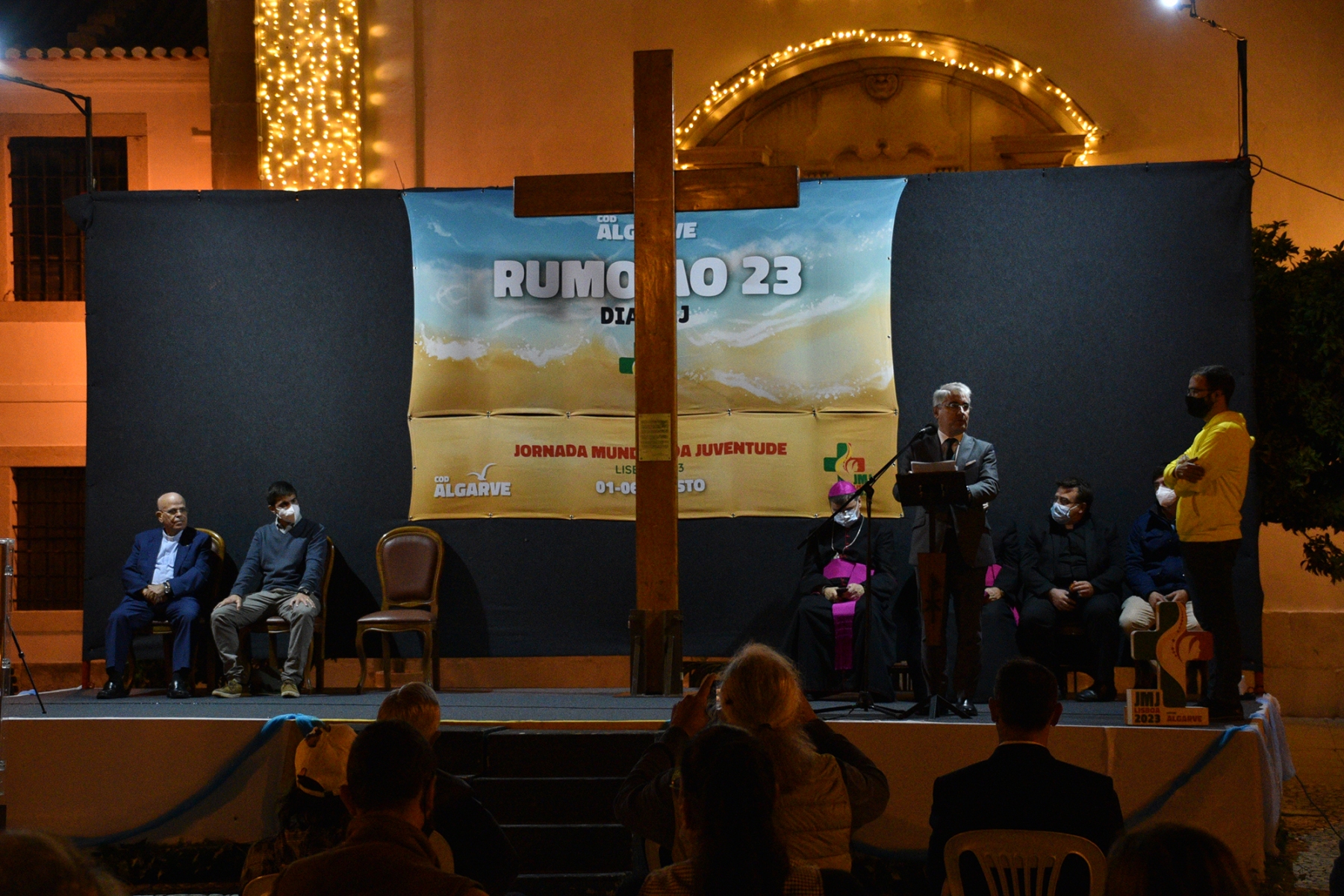 Chegada_simbolos_jmj_vrsa-30