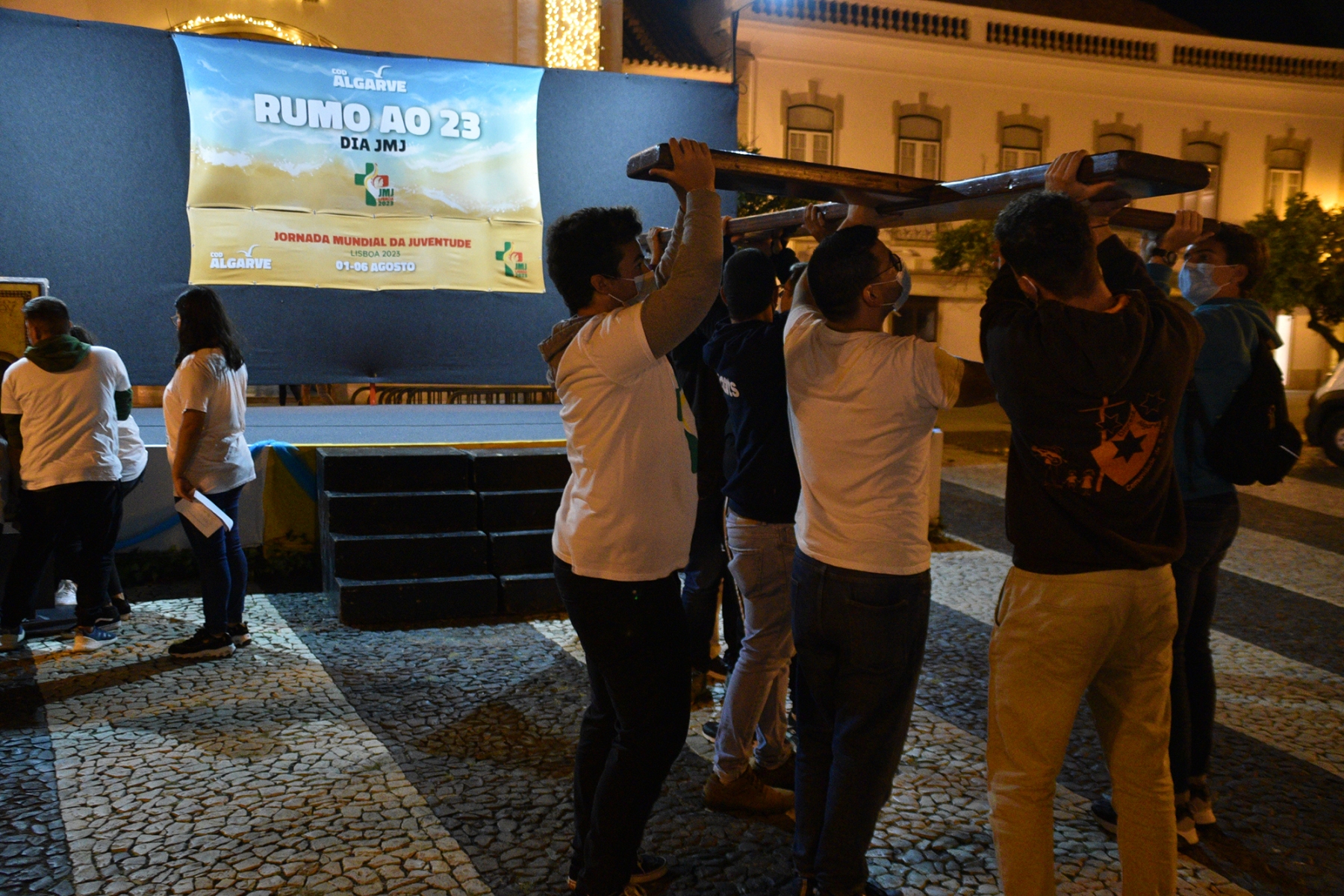 Chegada_simbolos_jmj_vrsa-36