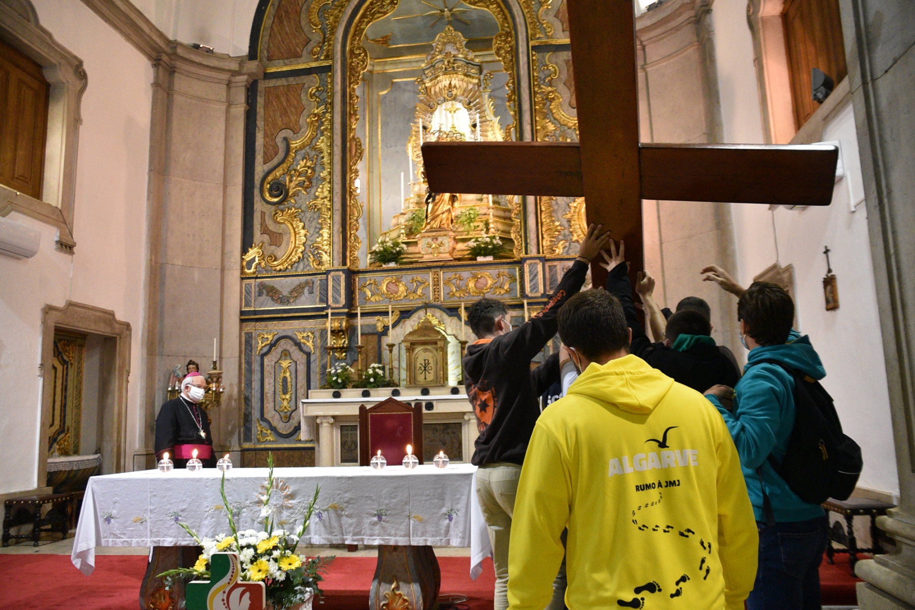 Chegada_simbolos_jmj_vrsa-39