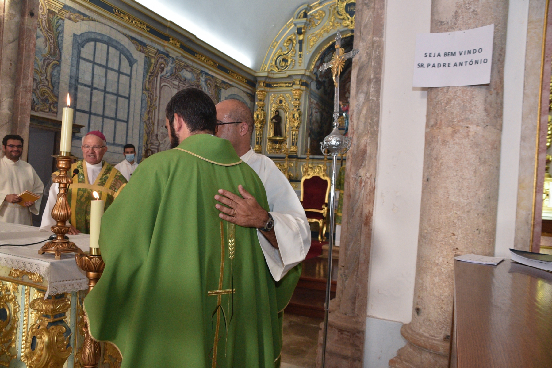 Entrada_padre_antonio_moitinho_alvor-13