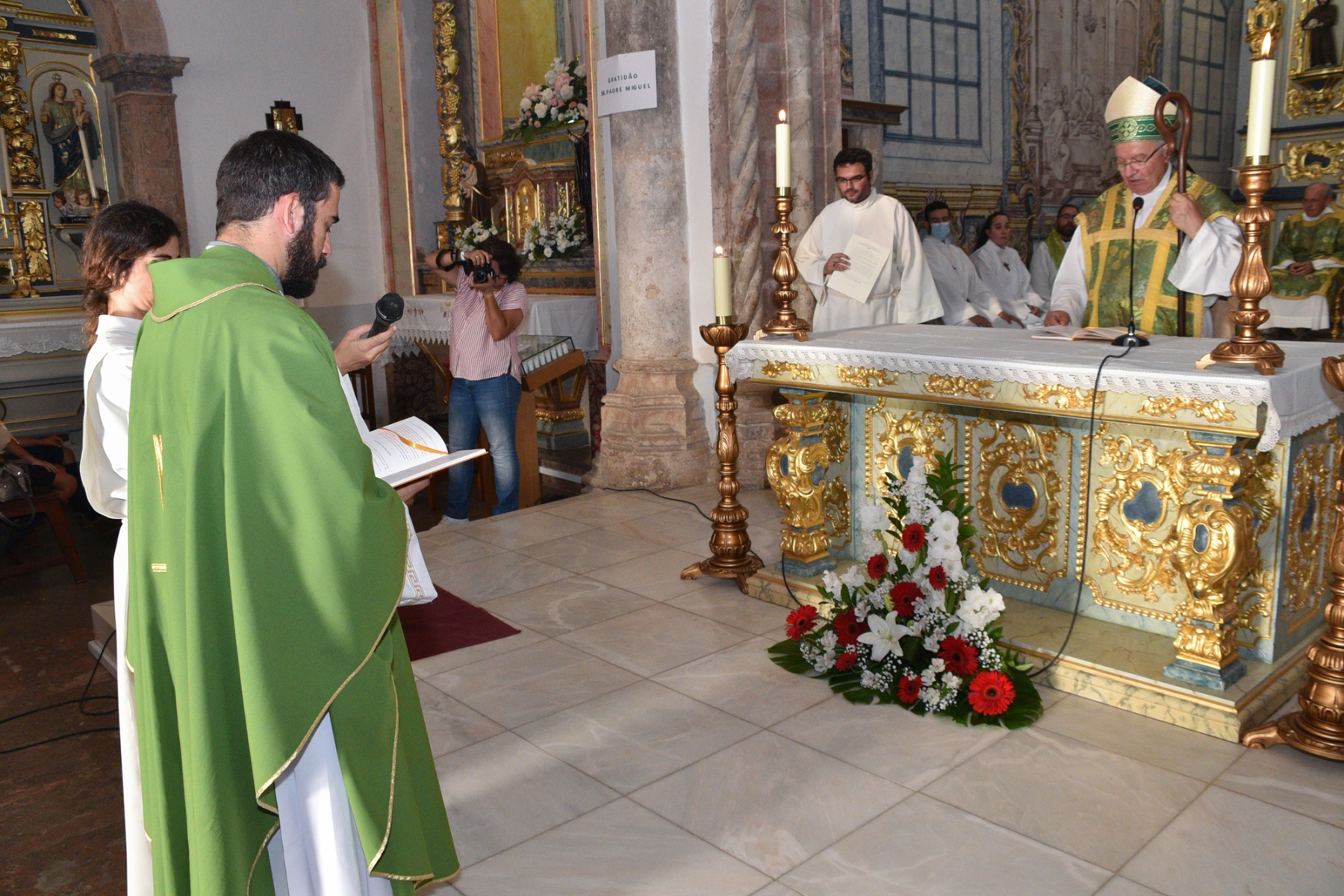 Entrada_padre_antonio_moitinho_alvor-15