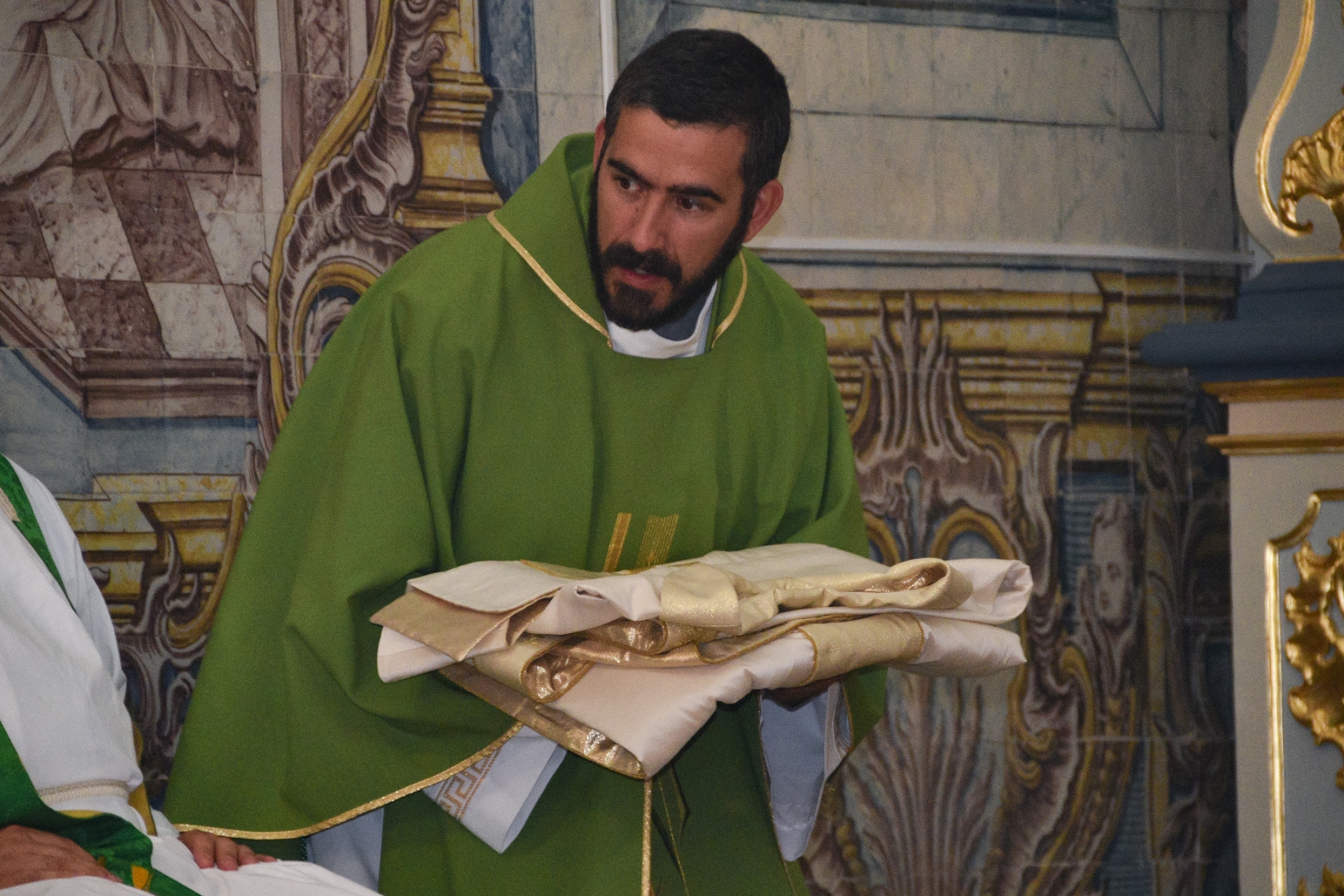 Entrada_padre_antonio_moitinho_alvor-21