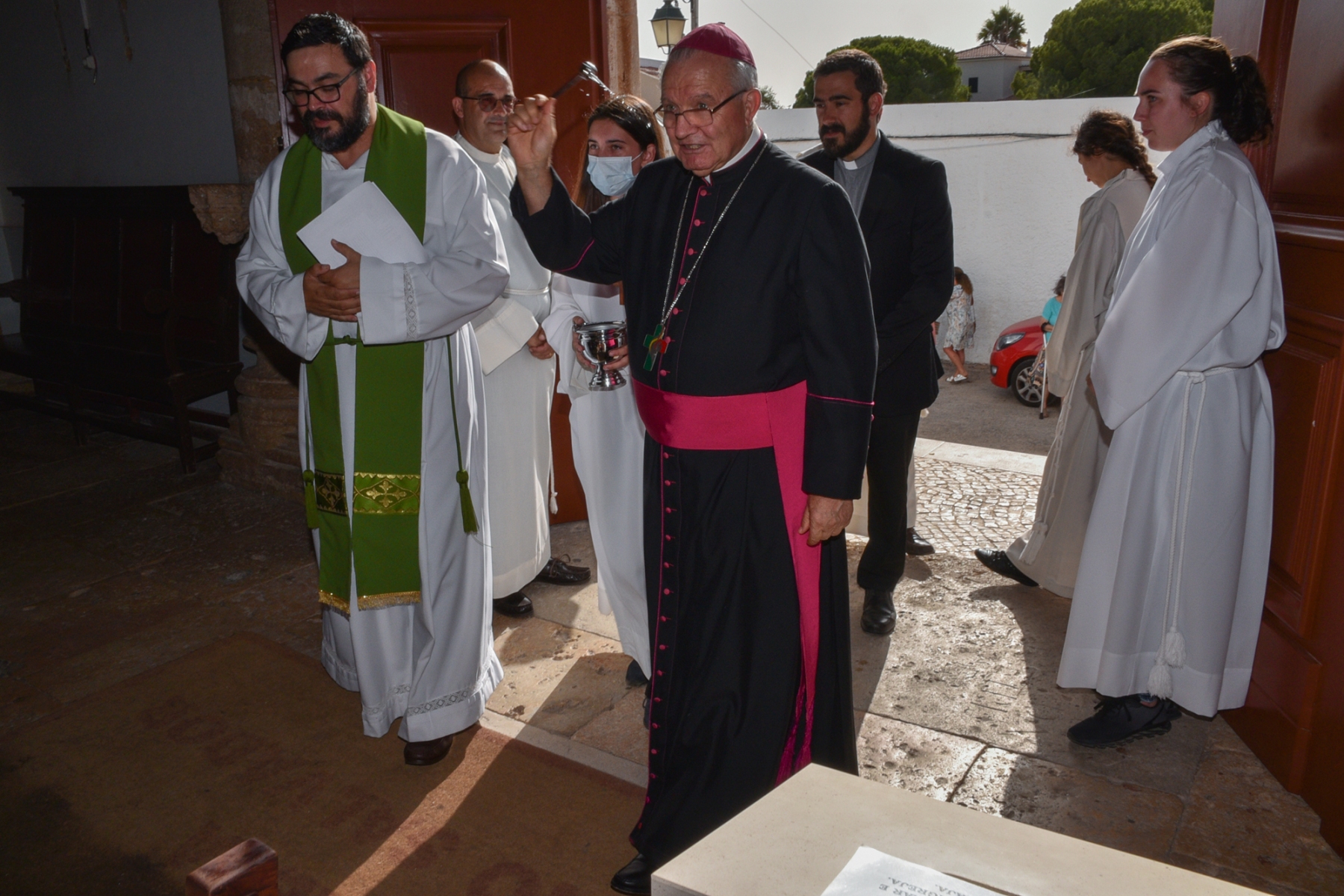 Entrada_padre_antonio_moitinho_alvor-3