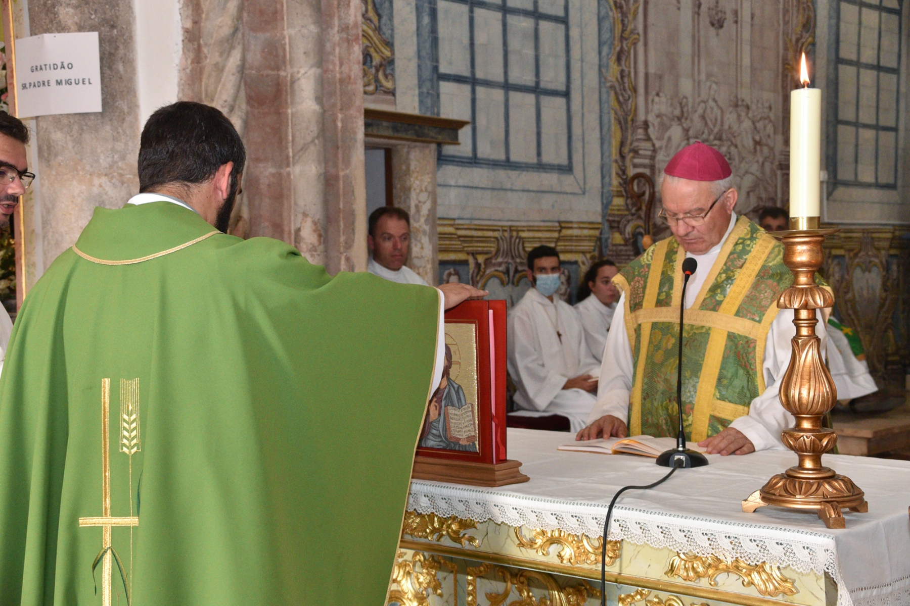 Entrada_padre_antonio_moitinho_alvor-8