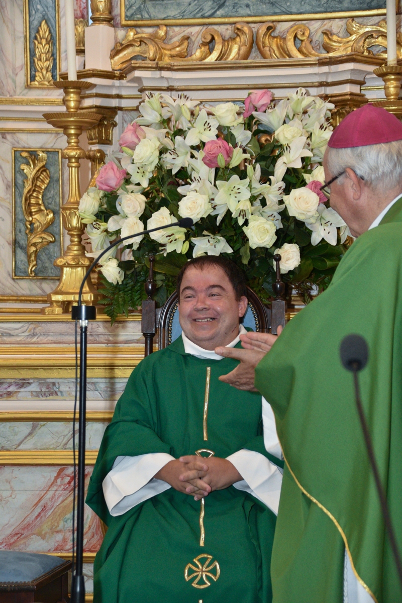 Posse_padre_tiago_pereira_castro_marim_monte_gordo-13