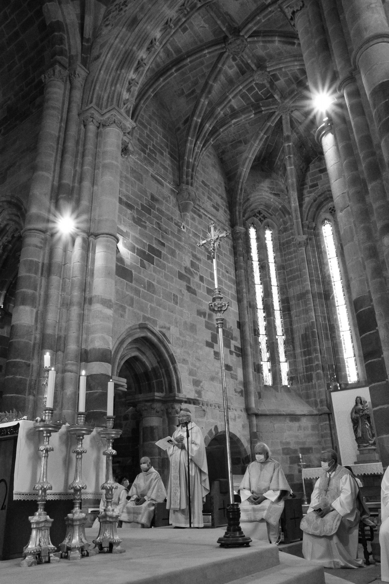 Missa_20_anos_ordenacao_episcopal_d_manuel_quintas-11