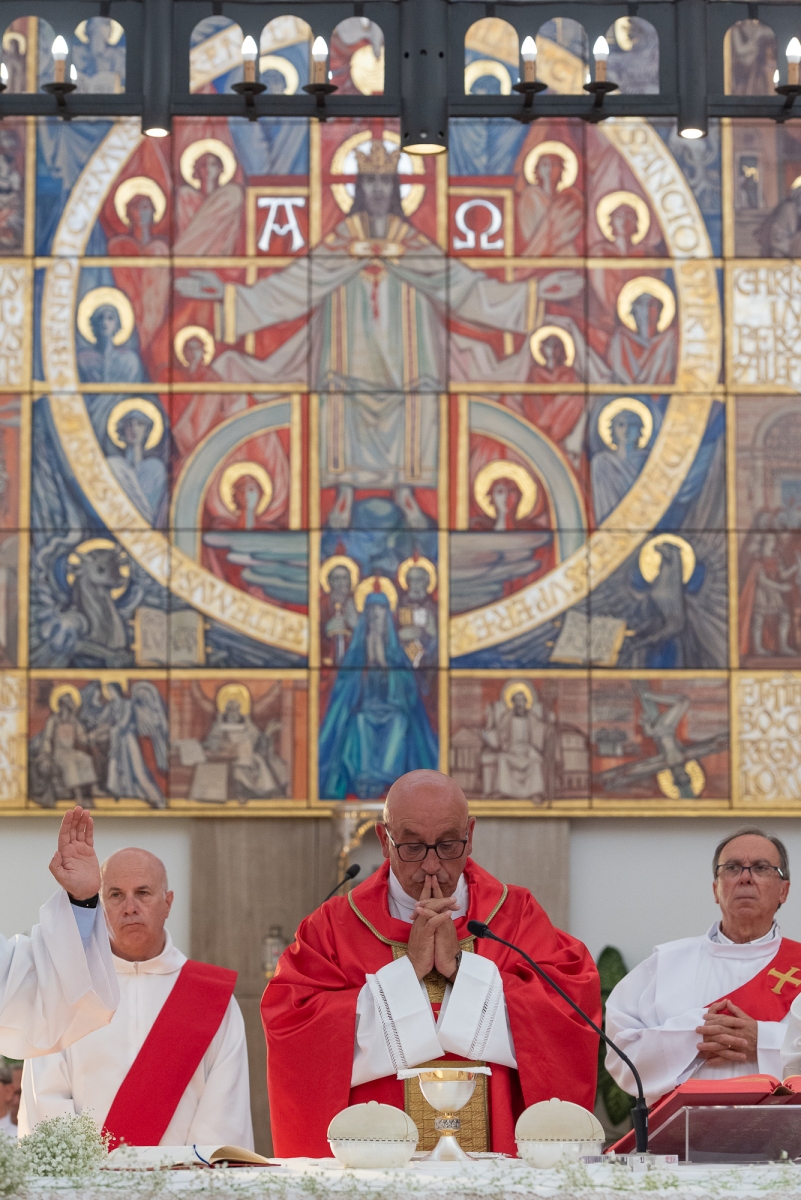 28Eucaristia_bodas_prata_sacerdotais_padre_jose_joaquim_campoa