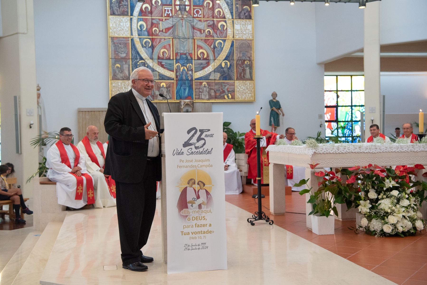 ““39Eucaristia_bodas_prata_sacerdotais_padre_jose_joaquim_campoa""