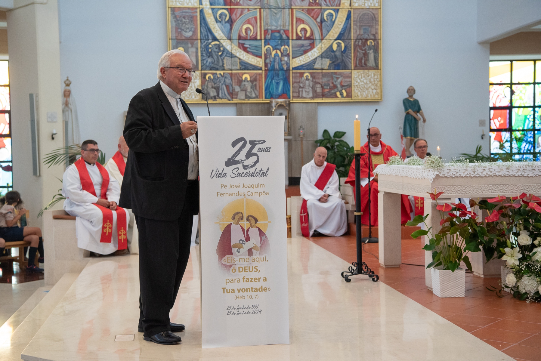 40Eucaristia_bodas_prata_sacerdotais_padre_jose_joaquim_campoa