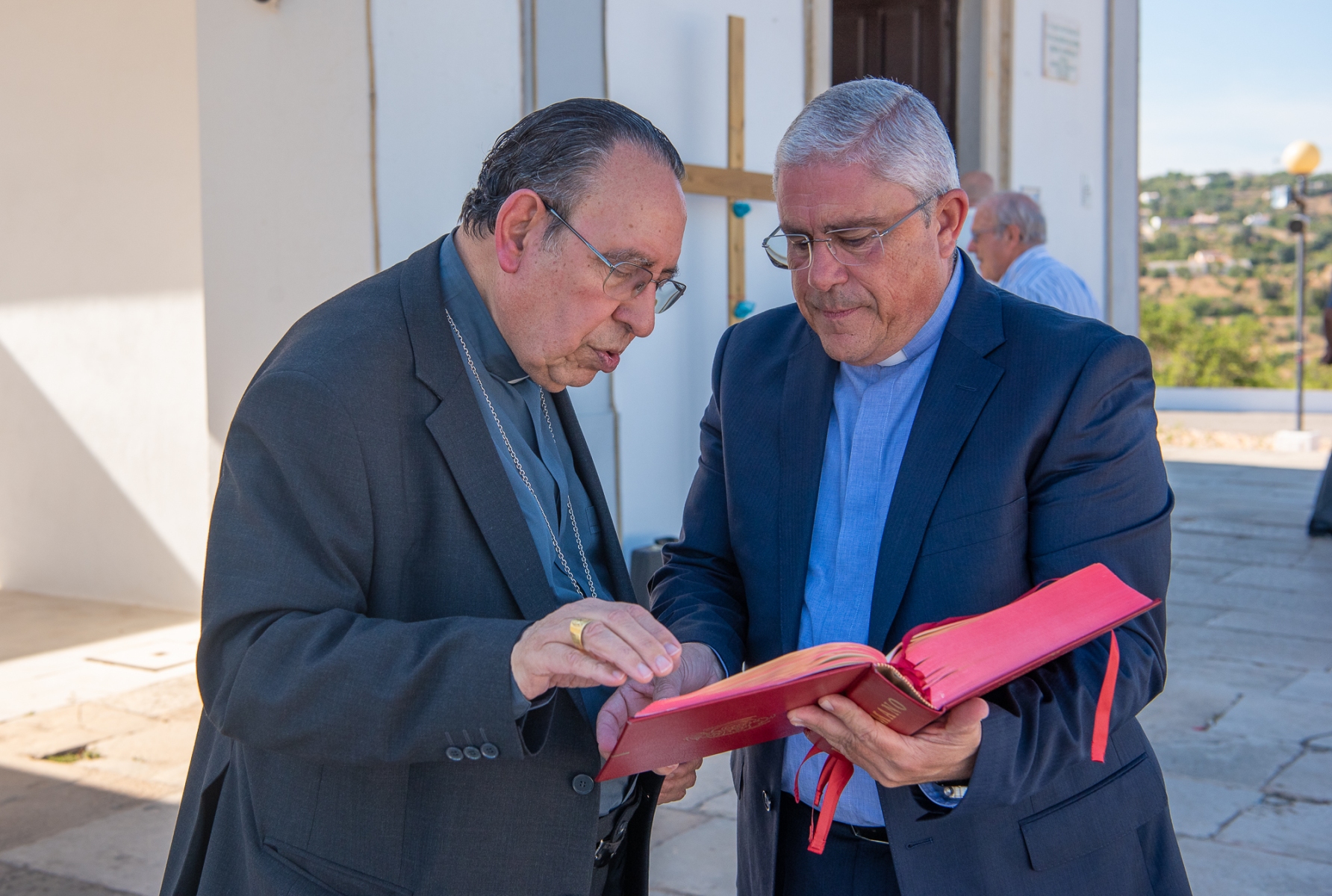 Eucaristia_25_anos_ordenacao_episcopal_d_antonio_carrinho1