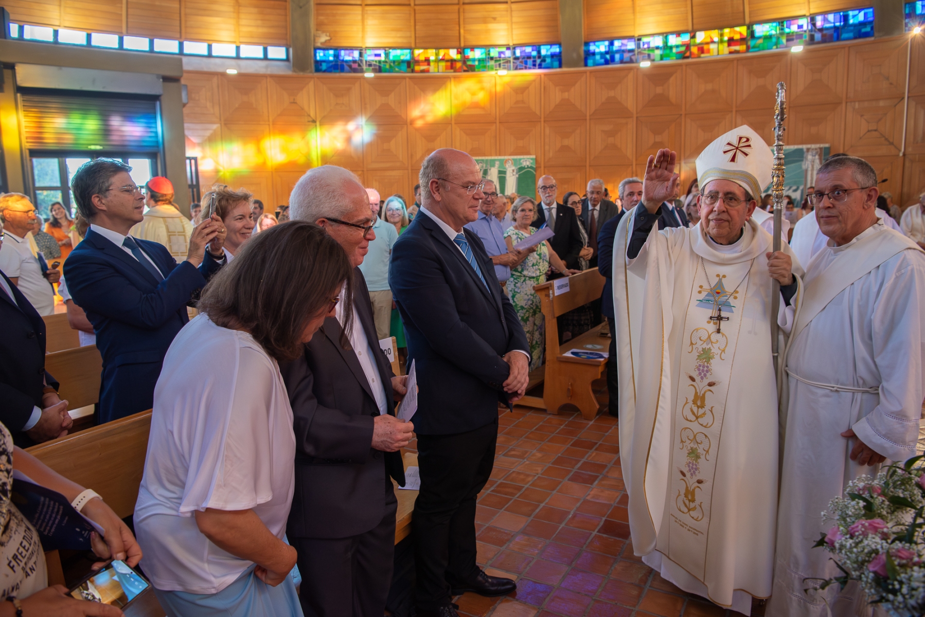 Eucaristia_25_anos_ordenacao_episcopal_d_antonio_carrinho38