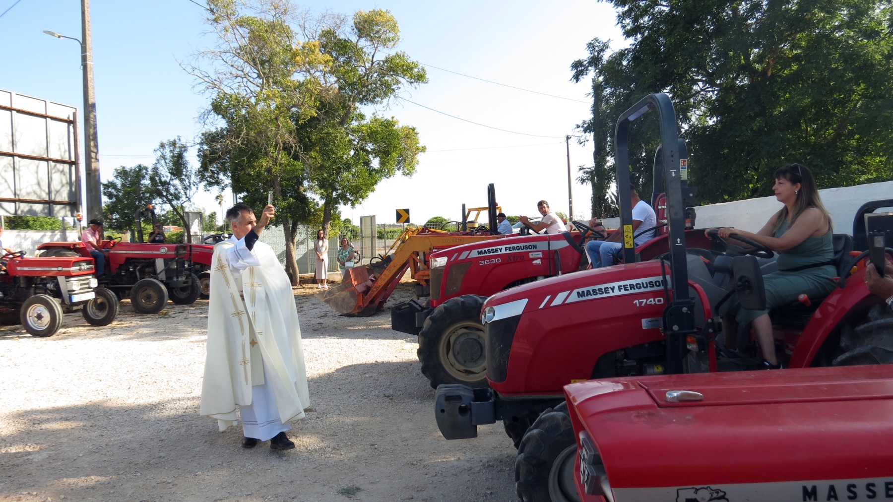 Festa_familia_agraria_lagoa_cortejo_processional-12