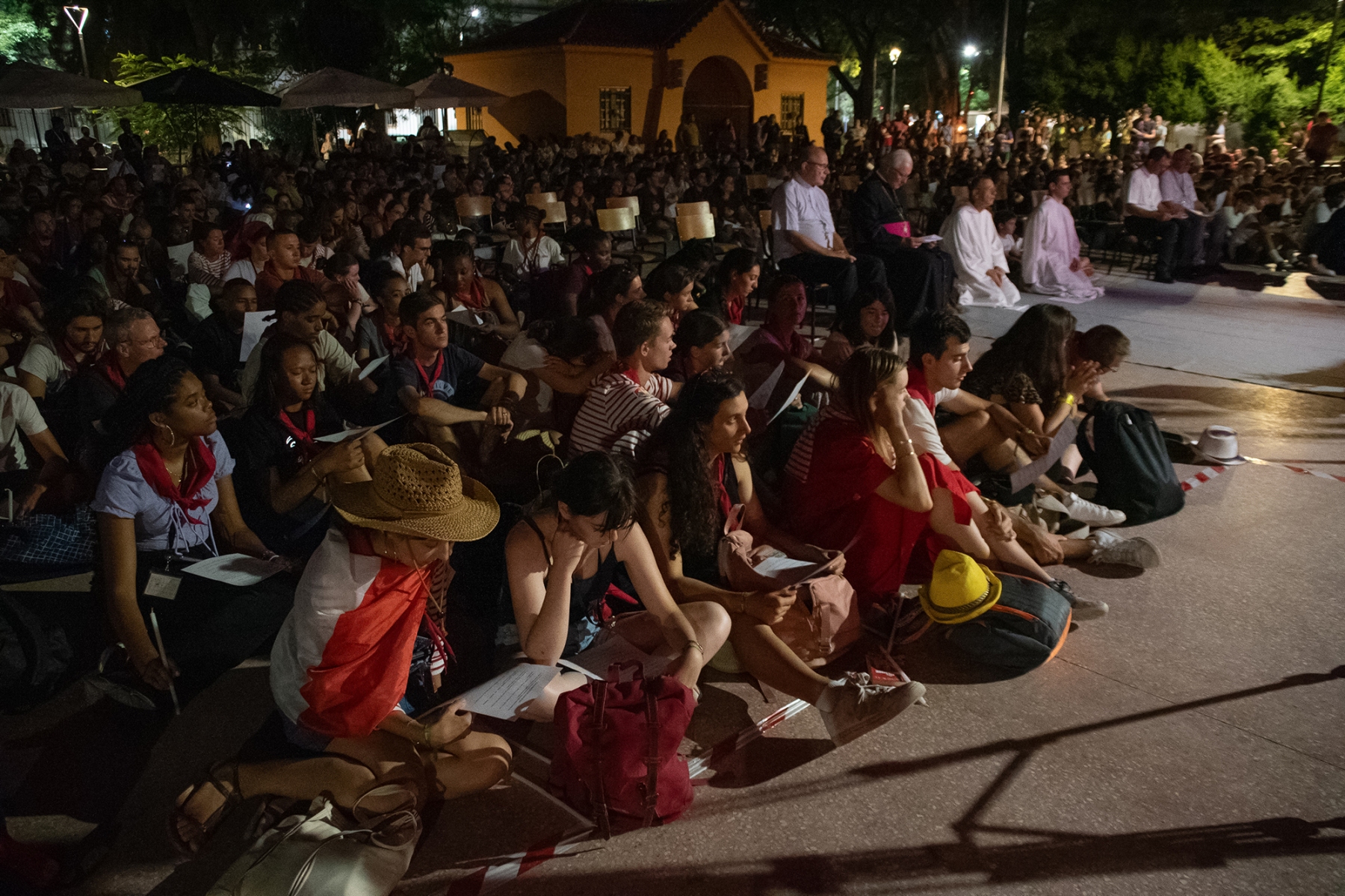 Oracao_prior_taize_faro_dias_diocese_jmj_2023_18
