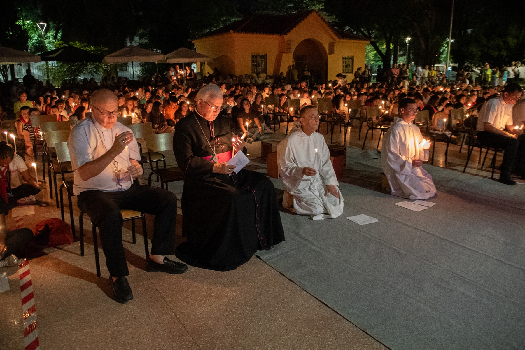 Oracao_prior_taize_faro_dias_diocese_jmj_2023_19