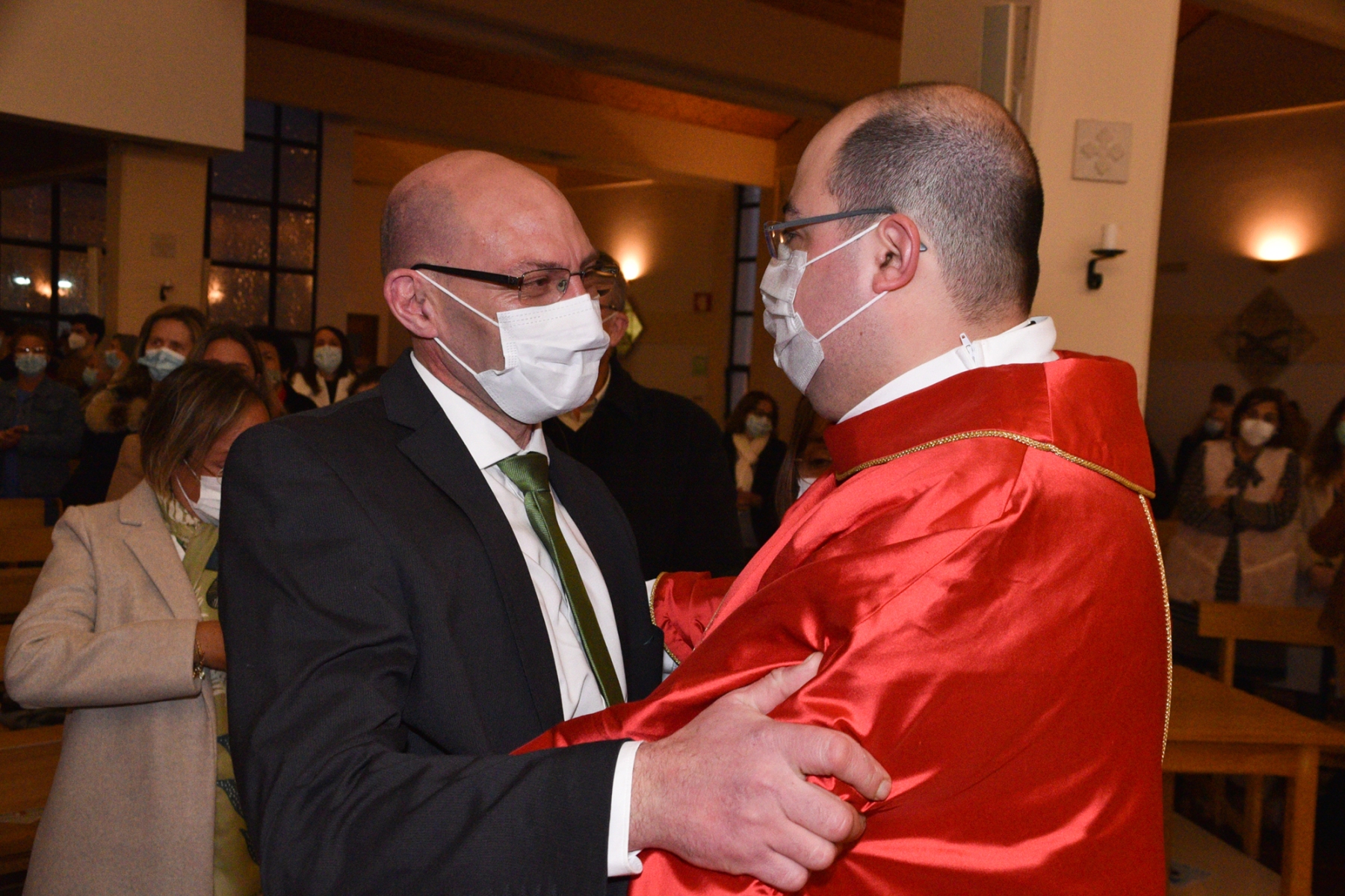 Ordenacao_sacerdotal_padres_fabio_pedro_samuel_camacho-101
