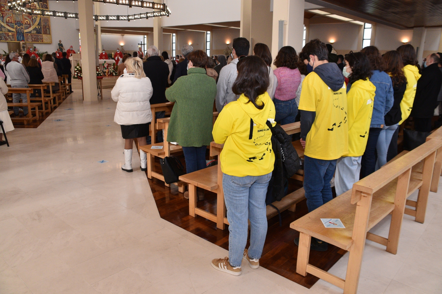 Ordenacao_sacerdotal_padres_fabio_pedro_samuel_camacho-25