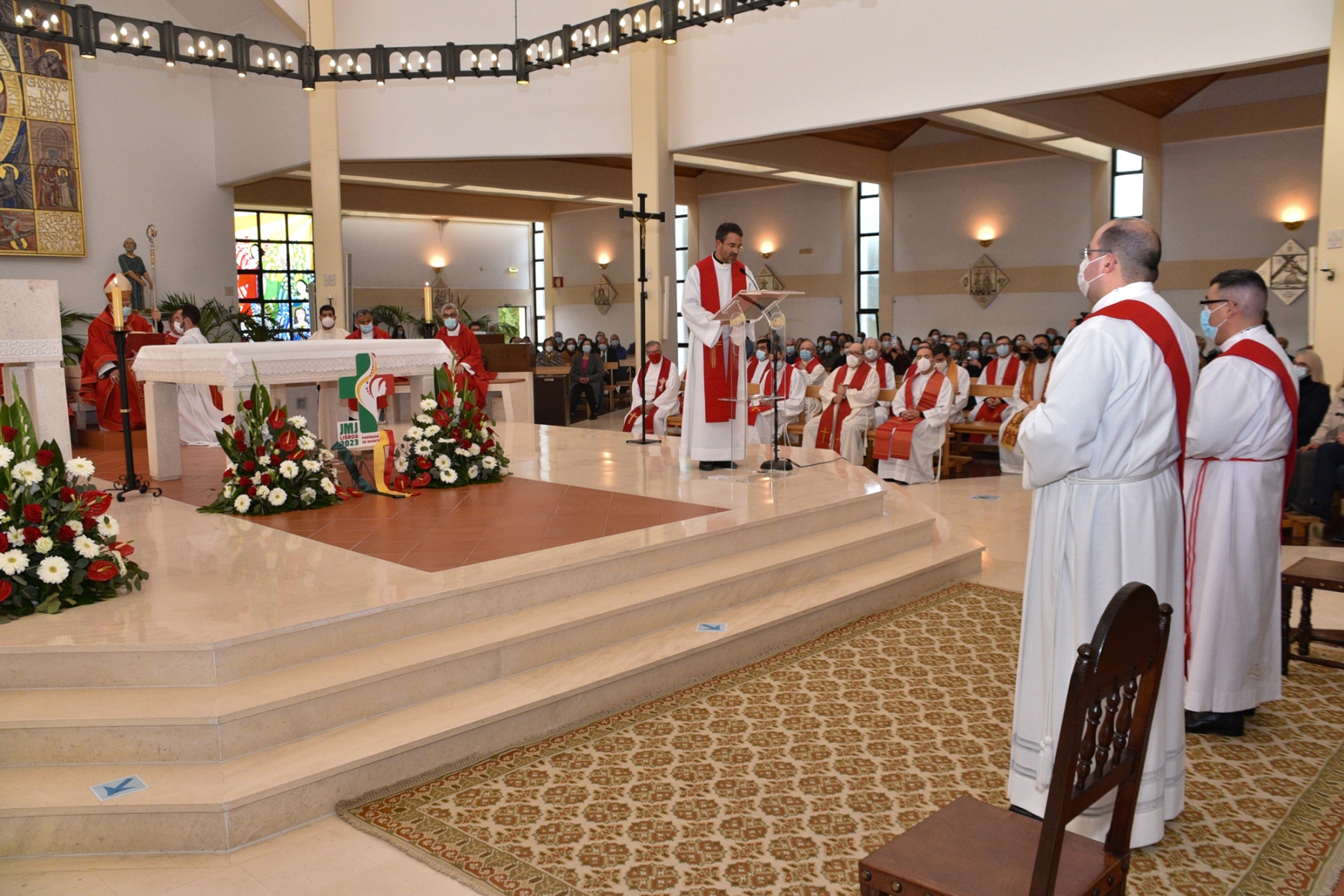 Ordenacao_sacerdotal_padres_fabio_pedro_samuel_camacho-29