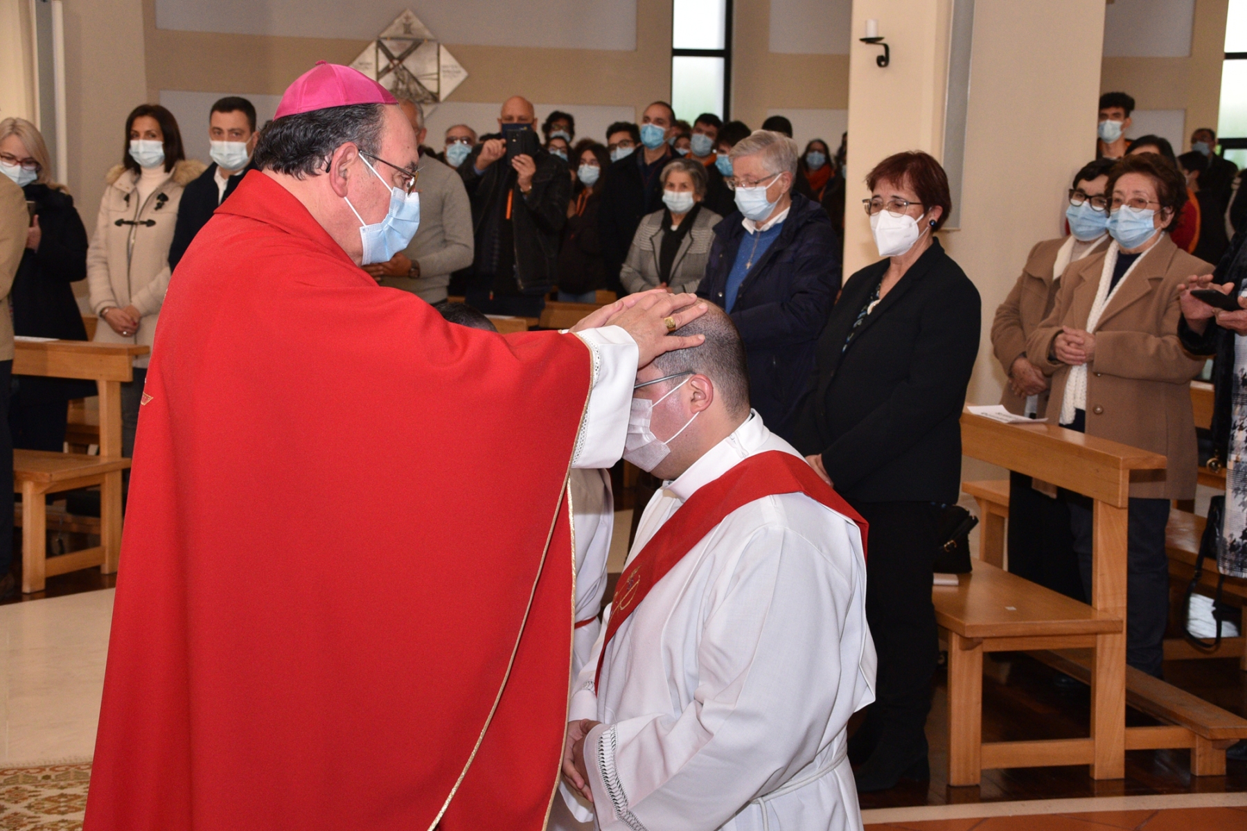 Ordenacao_sacerdotal_padres_fabio_pedro_samuel_camacho-49