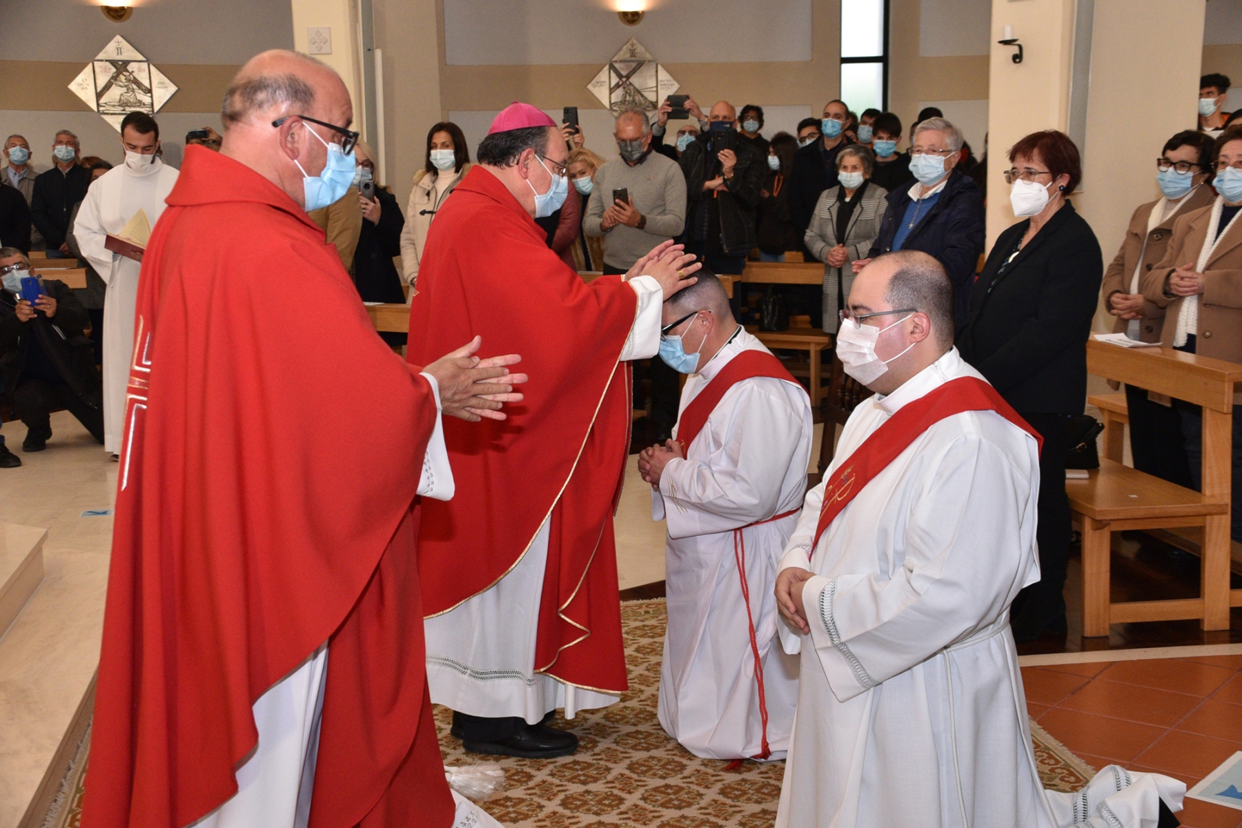 Ordenacao_sacerdotal_padres_fabio_pedro_samuel_camacho-50
