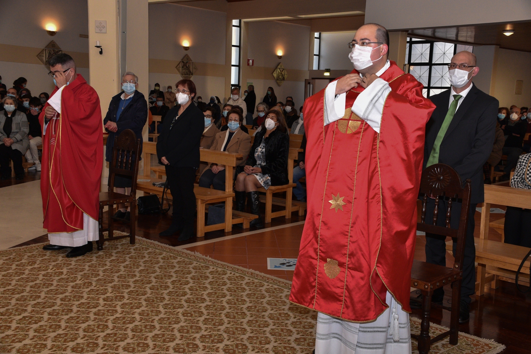 Ordenacao_sacerdotal_padres_fabio_pedro_samuel_camacho-69