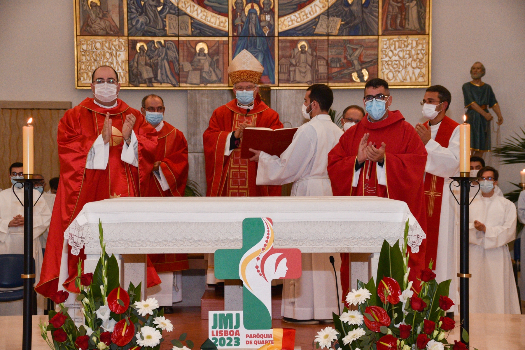 Ordenacao_sacerdotal_padres_fabio_pedro_samuel_camacho-91