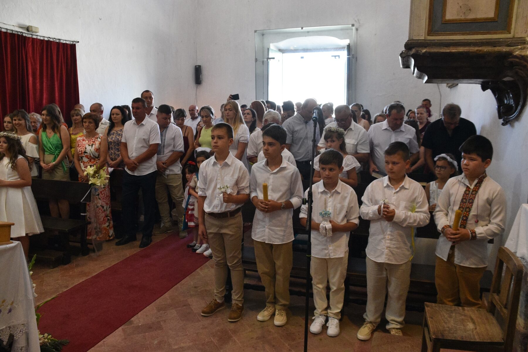 Primeira_comunhao_igreja_greco_catolica_ucraniana_algarve-15