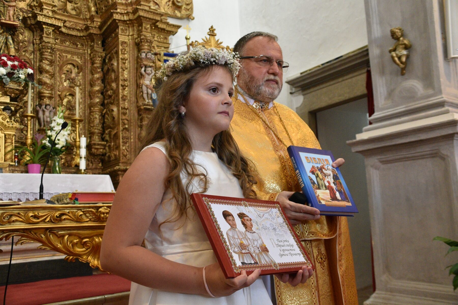 Primeira_comunhao_igreja_greco_catolica_ucraniana_algarve-54