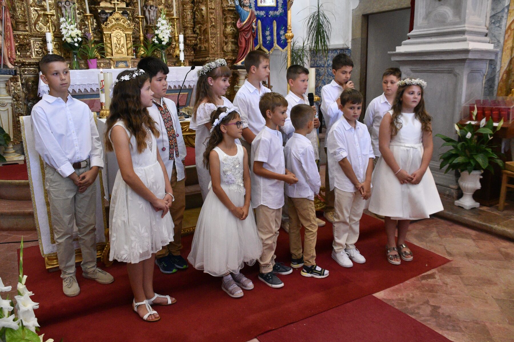 Primeira_comunhao_igreja_greco_catolica_ucraniana_algarve-55