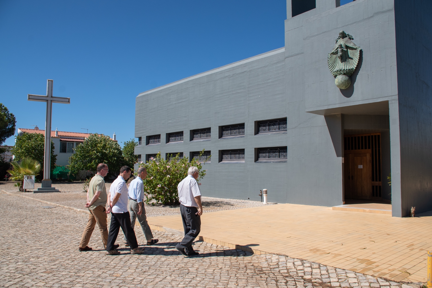 Visita_prior_taize_carmelo_faro1