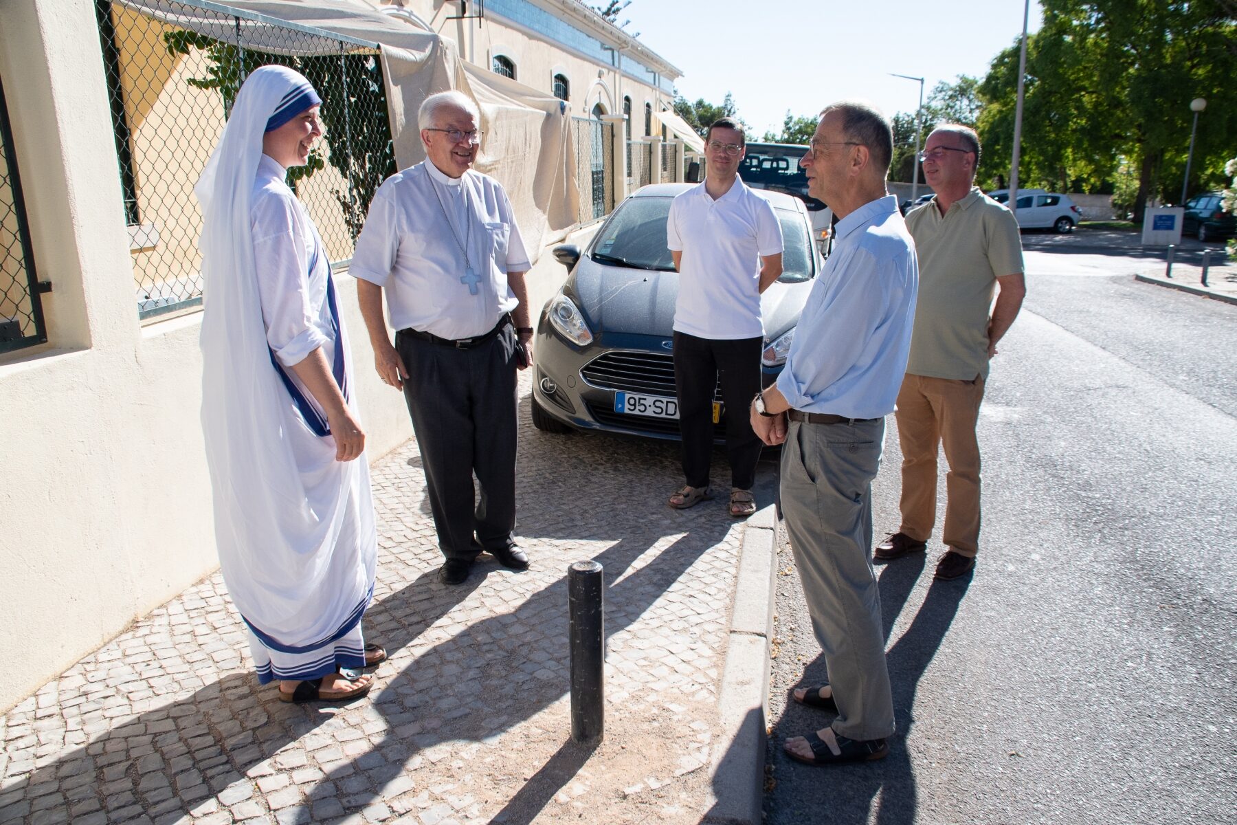 Visita_prior_taize_missionarias_caridade3