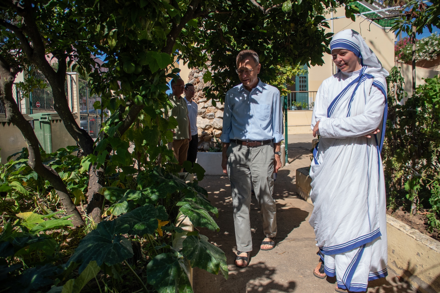 Visita_prior_taize_missionarias_caridade7
