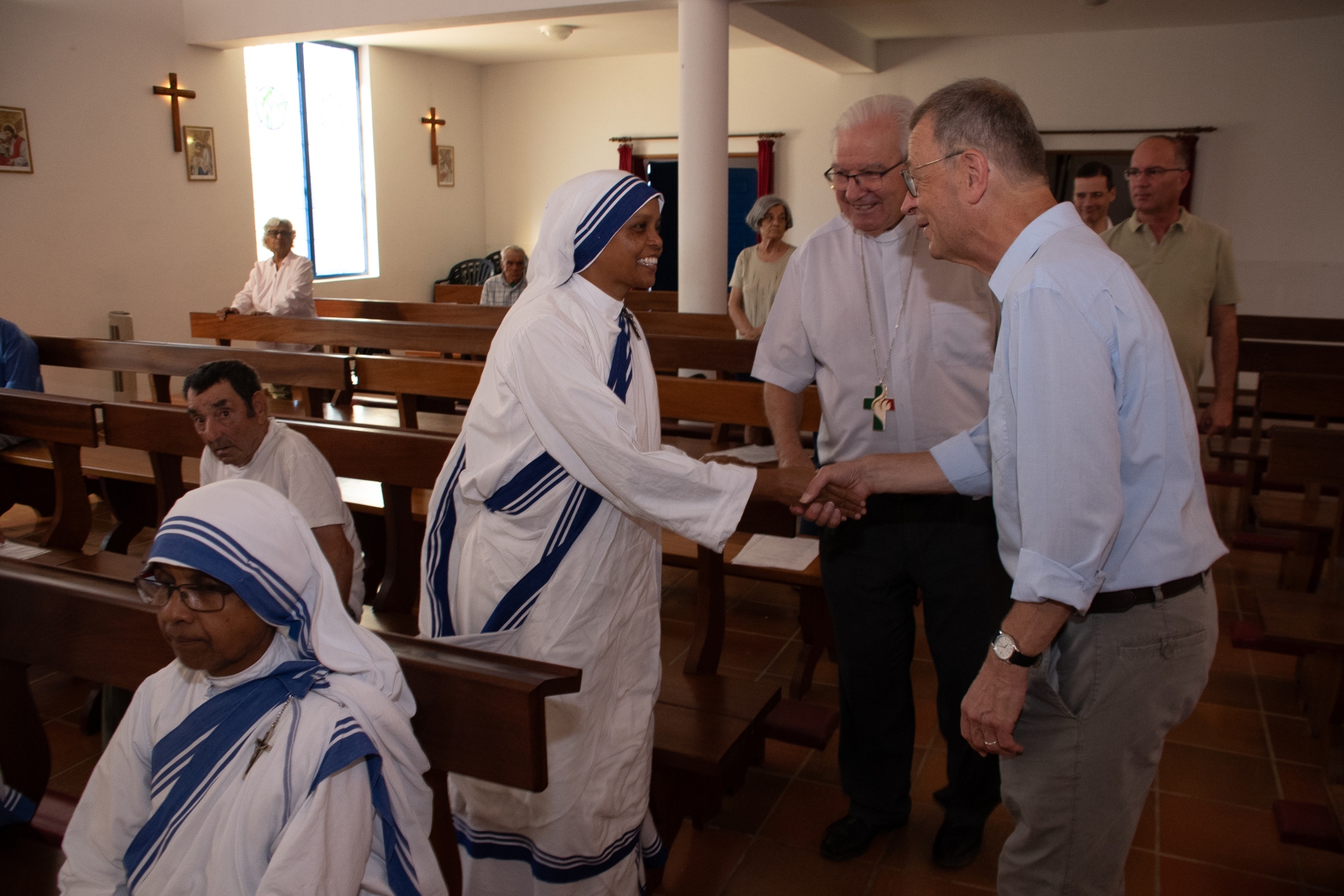 Visita_prior_taize_missionarias_caridade7